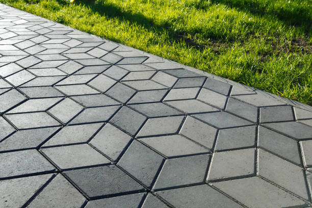 Best Commercial Driveway Pavers  in Elwood, UT